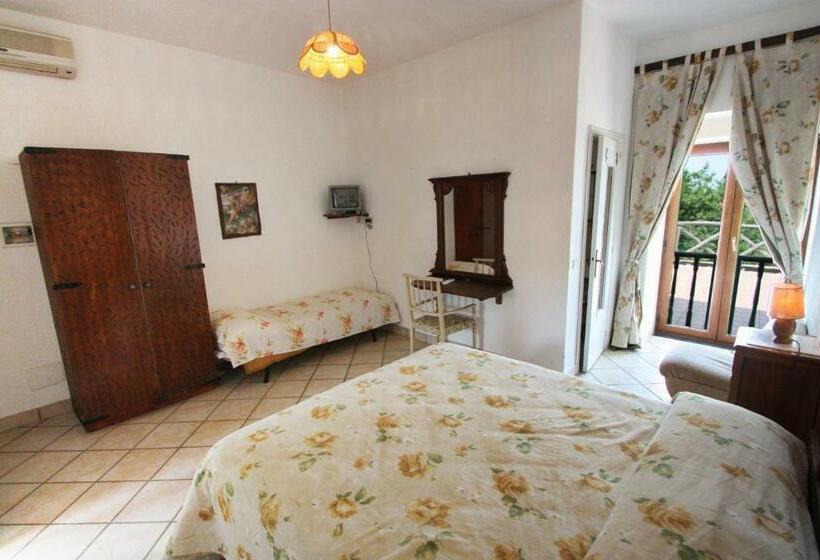 Номер Стандарт, Agriturismo La Chiana