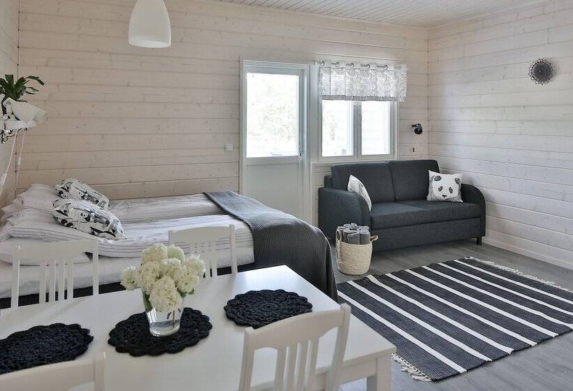 חדר משפחתי, Valkeisen Loma