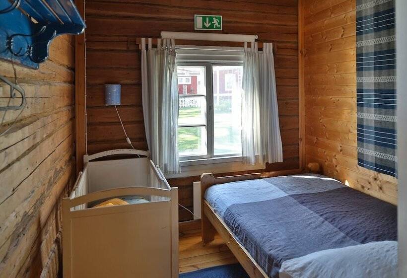 דירת שני חדרים, Valkeisen Loma