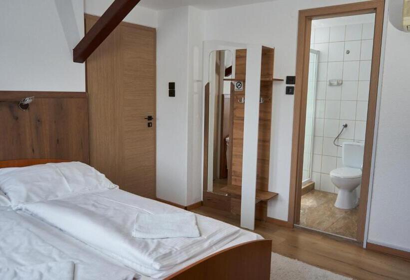 اتاق استاندارد, Erika Vendégház