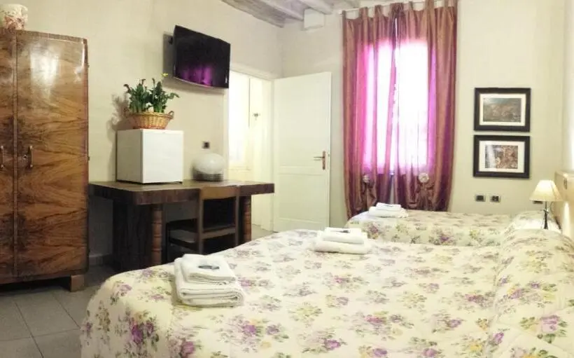 اتاق استاندارد سه نفره, La Casa Del Viandante