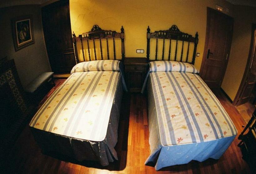 غرفة قياسية, Mas La Trampa