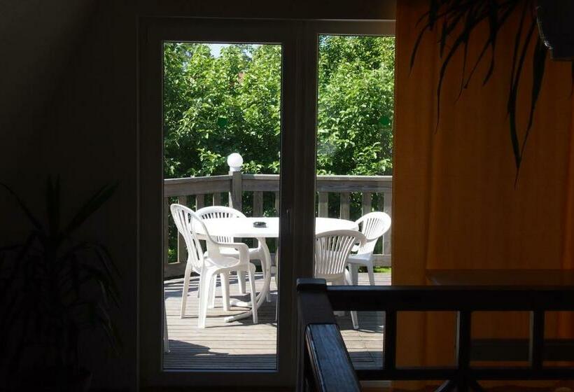 اتاق استاندارد, Männi Guesthouse