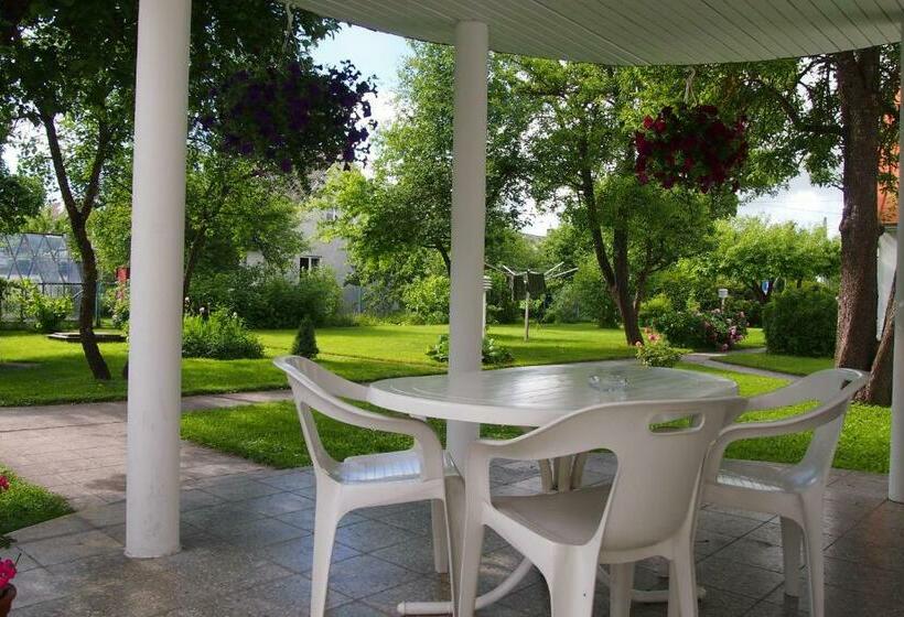 اتاق استاندارد, Männi Guesthouse