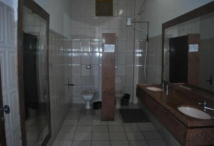 اتاق استاندارد یک تخته با سرویس بهداشتی مشترک, Palmas Tocantins