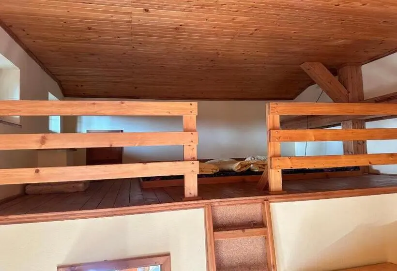 Perhehuone Vuoristonäkymä, Penzion Pažický