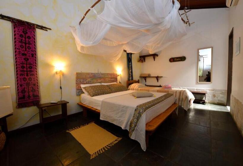 غرفة ديلوكس ثلاثية, Pousada Horizonte Azul