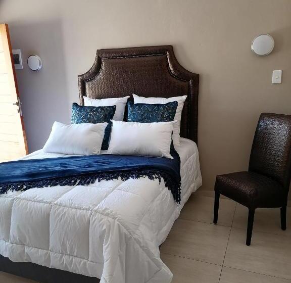 StandaardKamer, Lukhanya Guesthouse