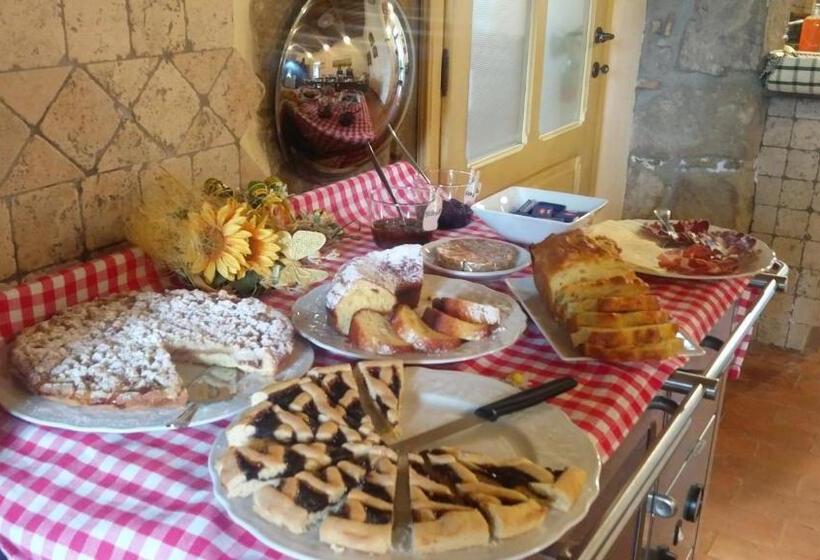 חדר קלאסי לארבעה, Casale Dei Gelsi