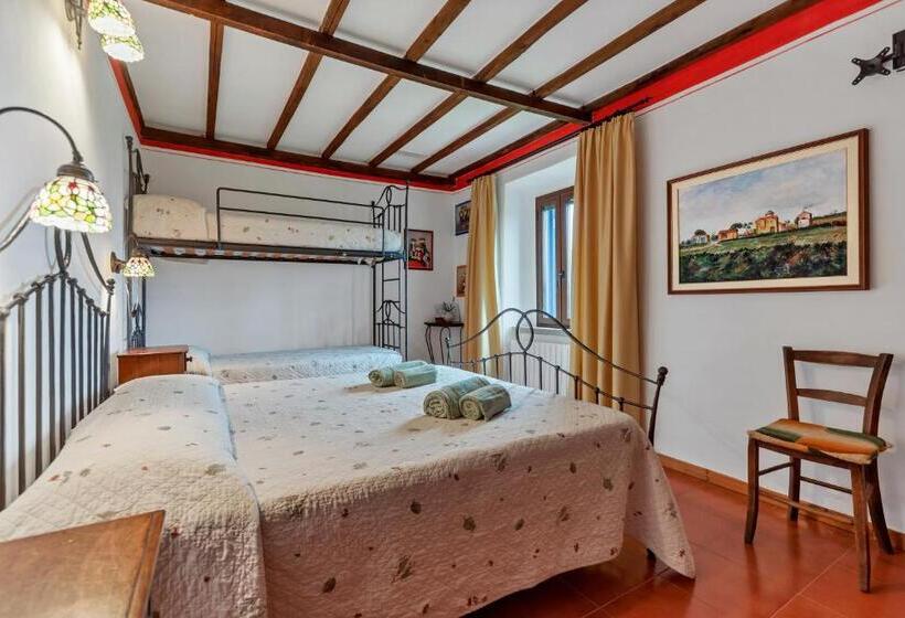 חדר קלאסי לארבעה, Casale Dei Gelsi