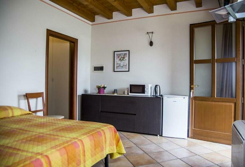 スタンダードルーム, Agriturismo Lupo Bianco