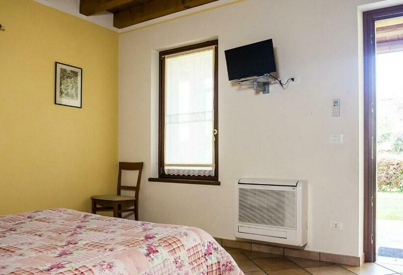 スタンダードルーム, Agriturismo Lupo Bianco