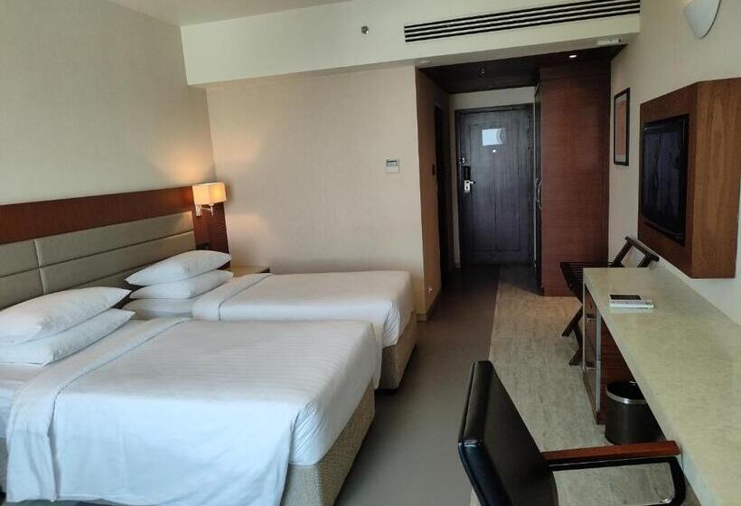 琮城市景观的豪华间, Courtyard By Marriott Madurai