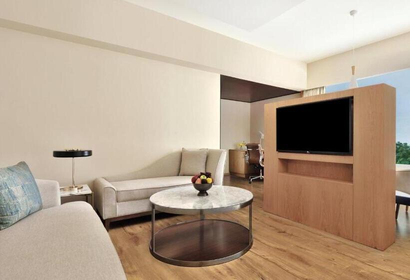 سوئیت با تخت بزرگ, Courtyard By Marriott Madurai