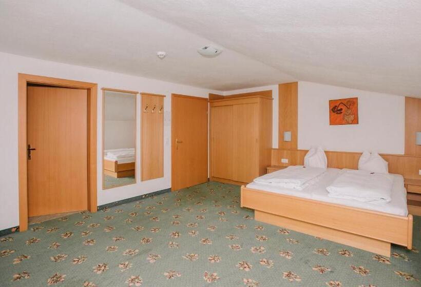 חדר סטנדרט לשלושה, Gasthof Haidbach