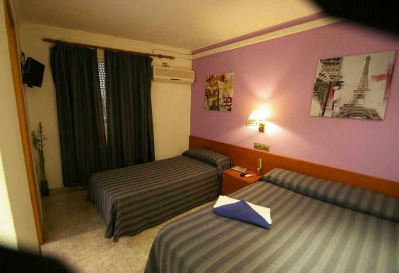 غرفة قياسية, Hostal Apolo Trece