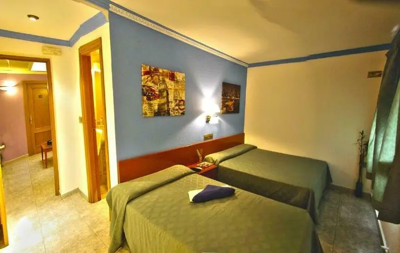 Standardzimmer, Hostal Apolo Trece