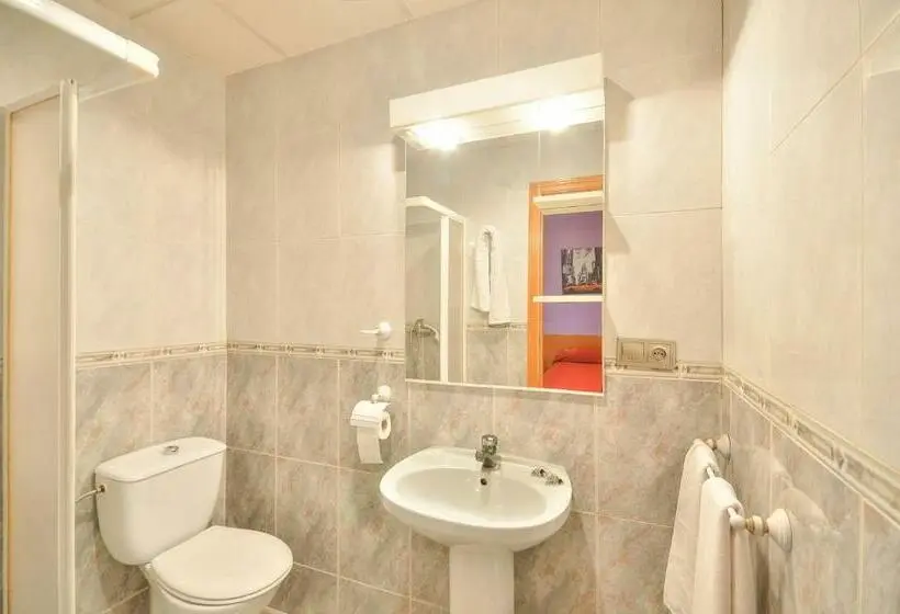 Standardzimmer, Hostal Apolo Trece