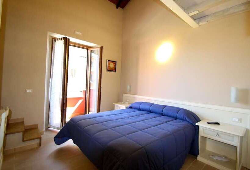 スタンダードルーム, La Chioccia