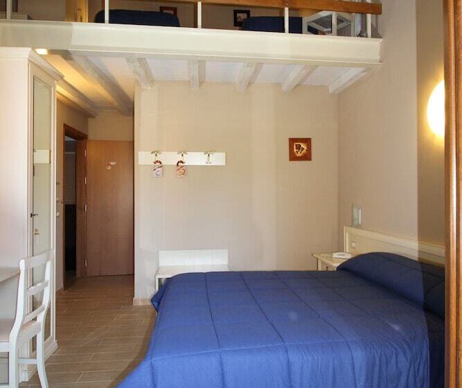 Номер Стандарт, La Chioccia