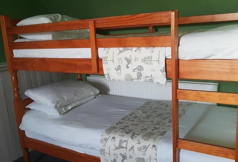 Семейный Номер, Meadowsway Guesthouse  Uttoxeter