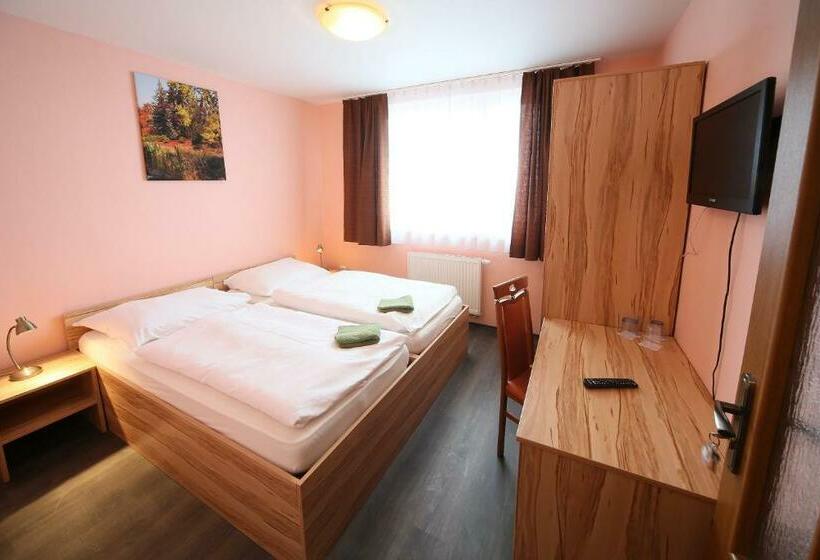 חדר סטנדרט חדר אמבטיה משותף, Penzión Na Rožku