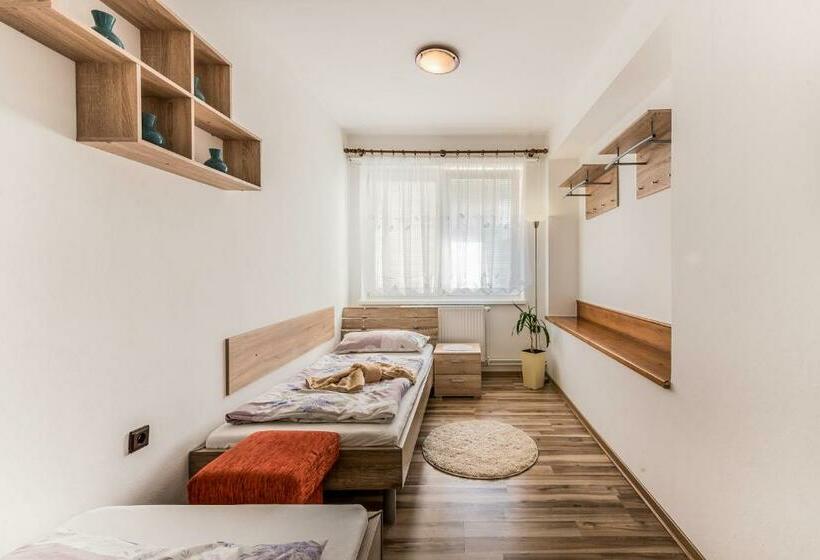 2ベッドスイートルーム, Penzion Blesk