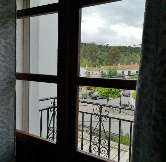 Номер Стандарт, Pensión Venta Julián Hca01134