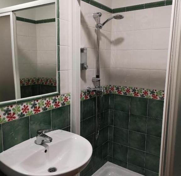 Номер Стандарт, Pensión Venta Julián Hca01134