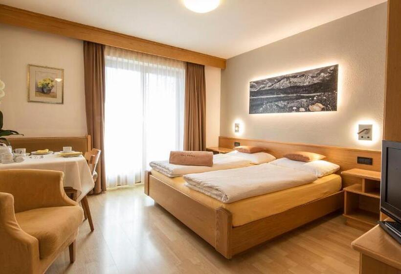 标准工作室带阳台, Residence Sas Vanna