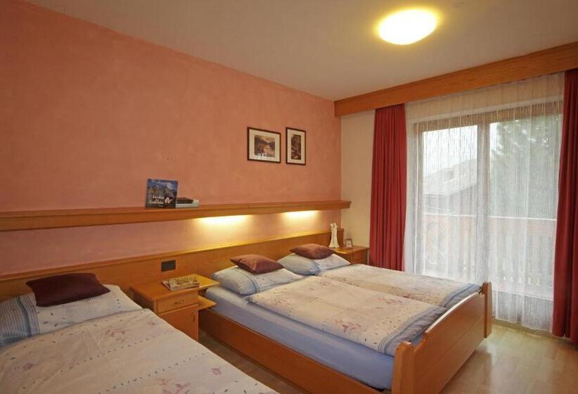 1 Bedroom Apartment Mountain View, Residence Sas Vanna