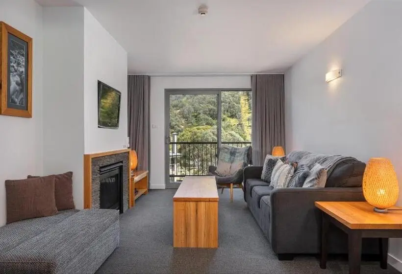 １ベッドルームアパートメント, Snowgoose Apartments
