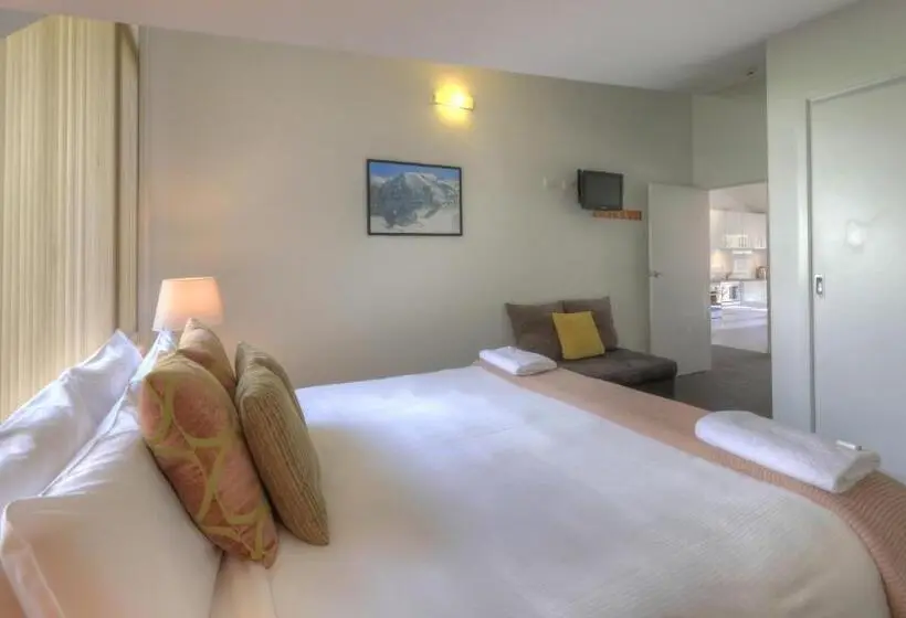 ２ベッドルームアパートメント, Snowgoose Apartments