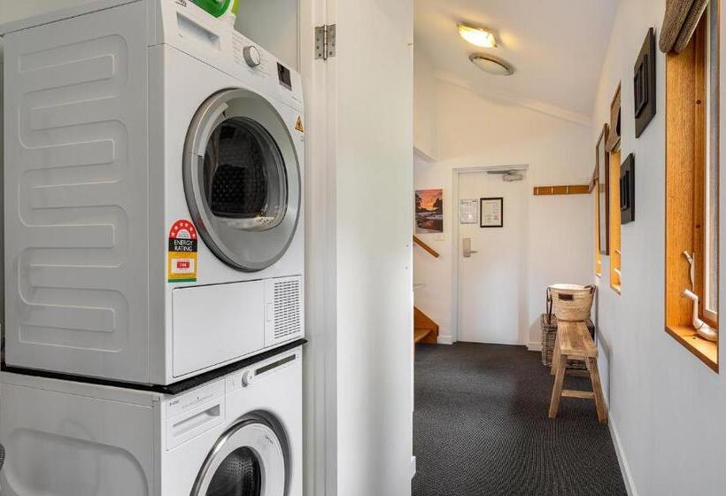 דירת פנטהאוז 1 חדרי שינה, Snowgoose Apartments