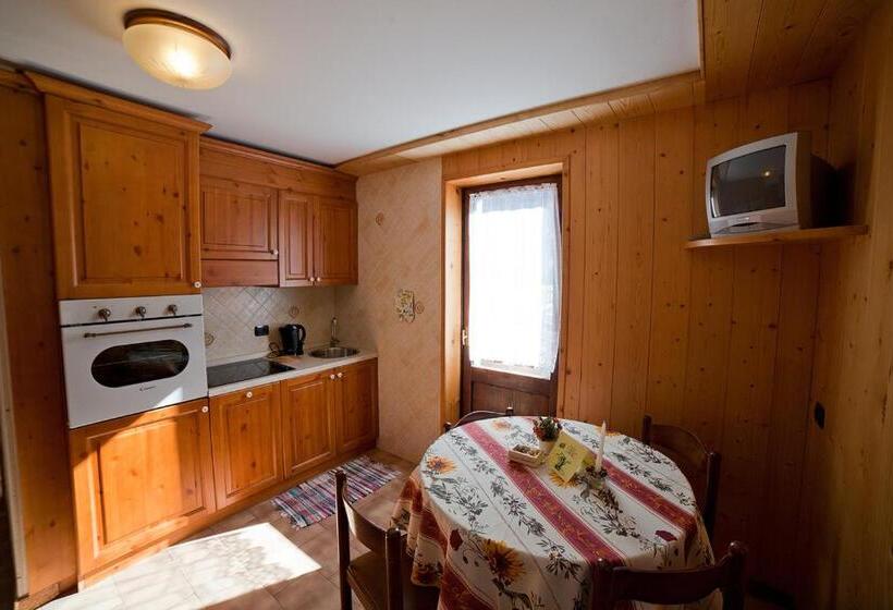 １ベッドルームのスーペリアアパートメント, Chalet Bucaneve