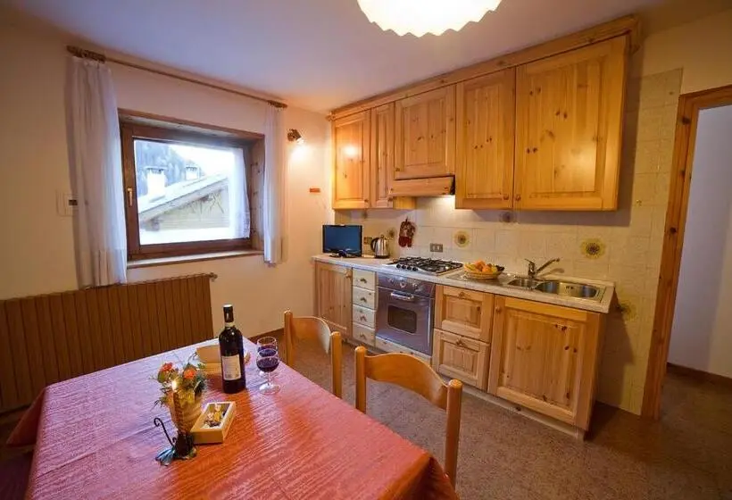1階の1ベッドルームアパートメント, Chalet Bucaneve