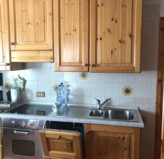 آپارتمان 1 خوابه همکف, Chalet Bucaneve