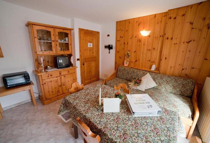 バルコニー付き１ベッドルームアパートメント, Chalet Bucaneve