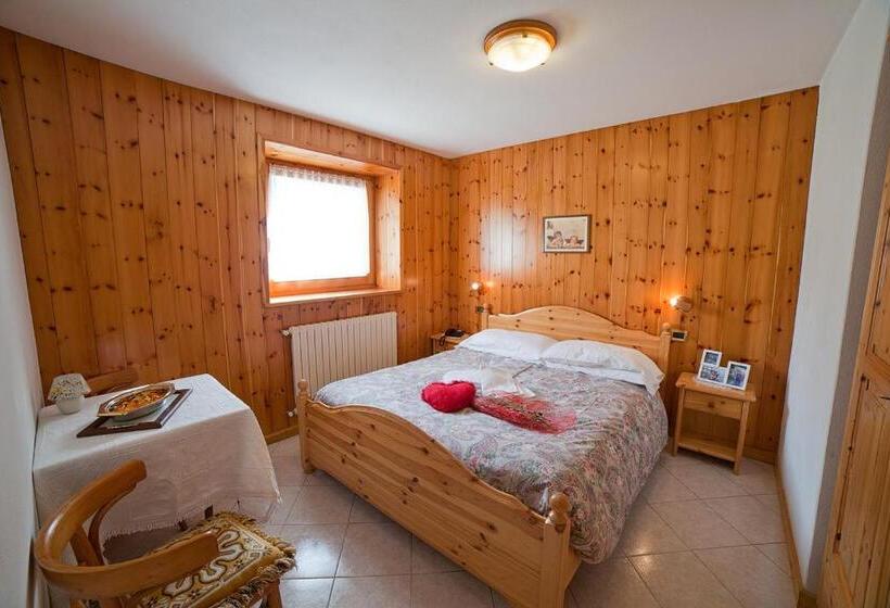 景色の見える一ベッドルームアパートメント, Chalet Bucaneve