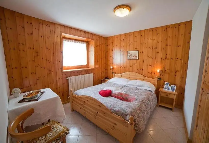 景色の見える一ベッドルームアパートメント, Chalet Bucaneve