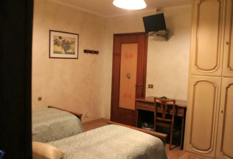 スタンダードルーム, Alice Affittacamere