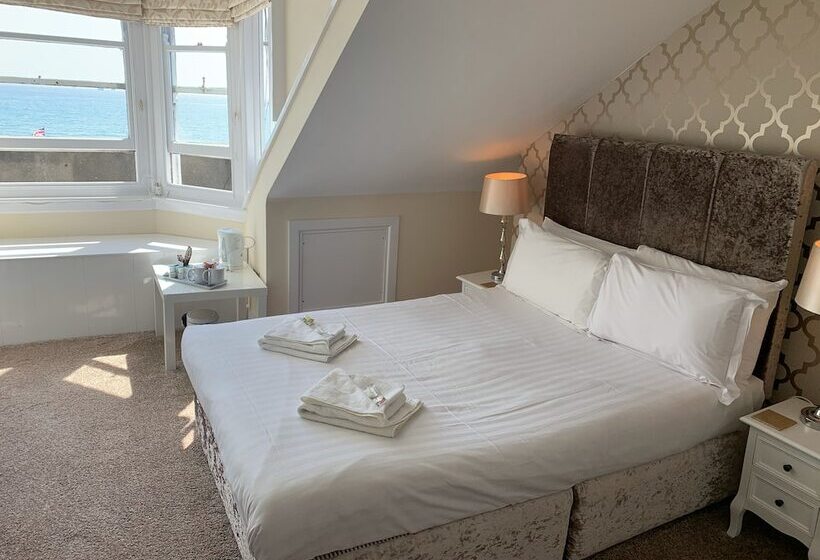 스탠다드 룸 바다 전망, Marina Court