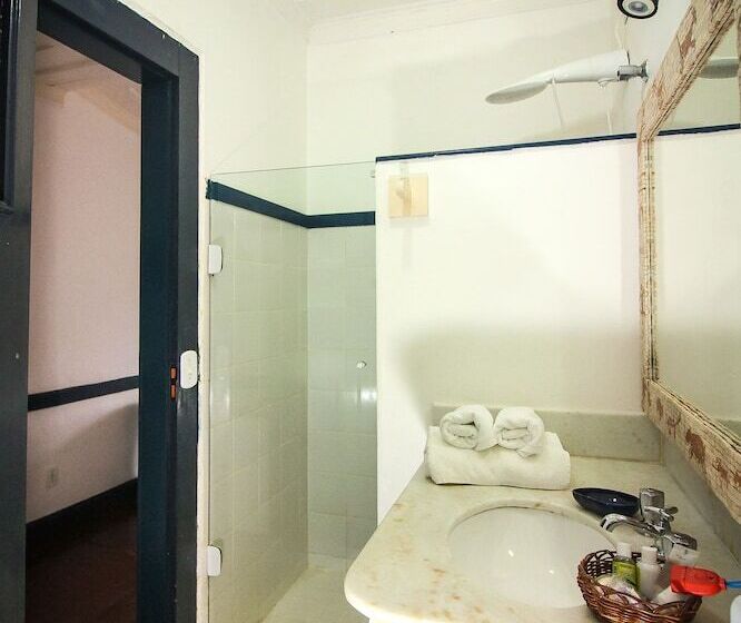 Standard Triple Room, Pousada Bartholomeu