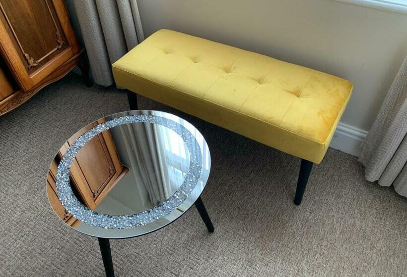 غرفة قياسية, San Brelade