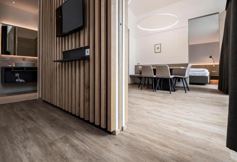 Апартаменты 2 Спальни, Residence Hotel Fever