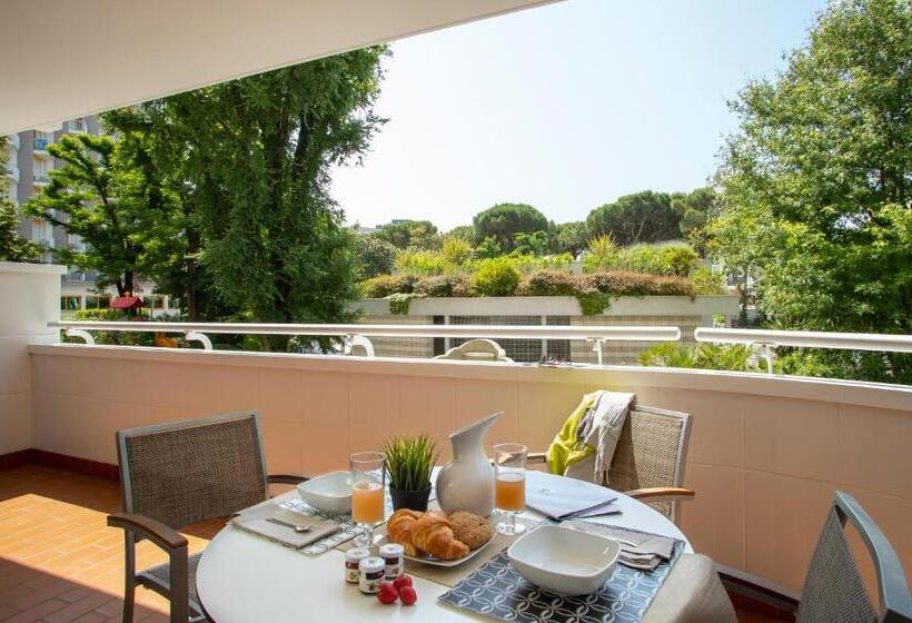Апартаменты 1 Спальня Вид на Бассейн, Residence Serenissima