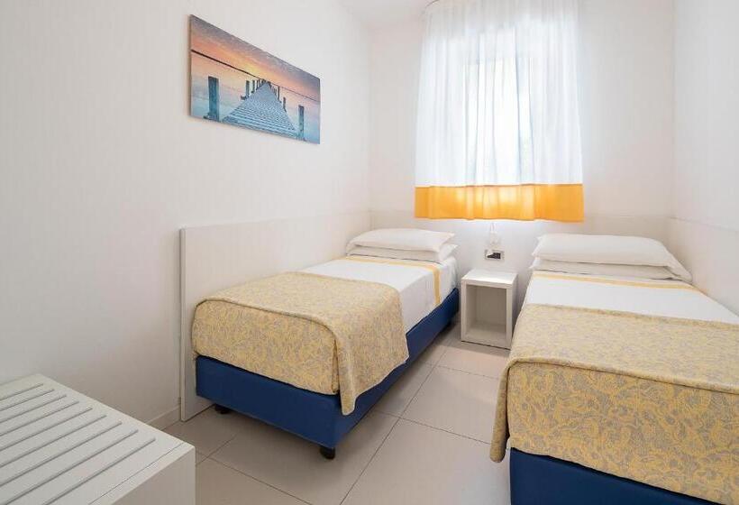 带2个卧室的高级公寓, Residence Serenissima