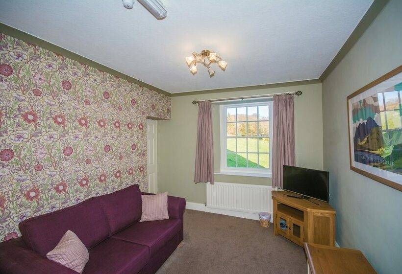 Люкс Повышенной Комфортности, Three Shires Inn