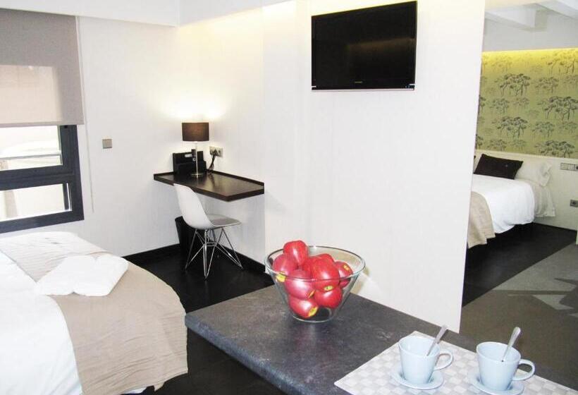 اتاق لوکس, Barcelona Fifteen Central Apart