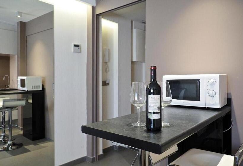 اتاق لوکس, Barcelona Fifteen Central Apart